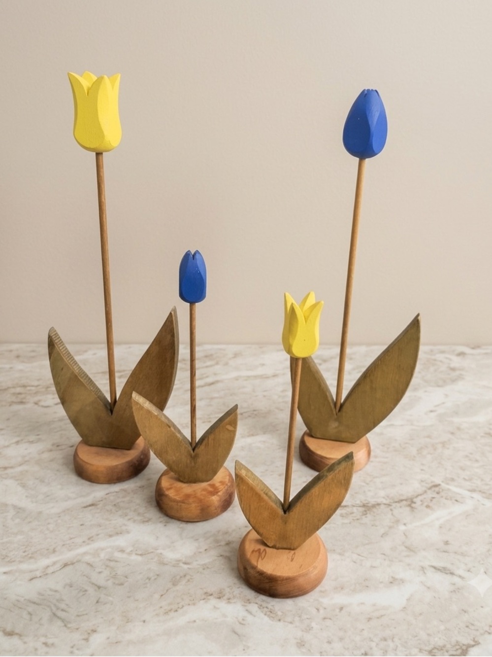 Vintage German Wooden Tulip Set Hand Carved Hand Painted Folk Art Home Decor
